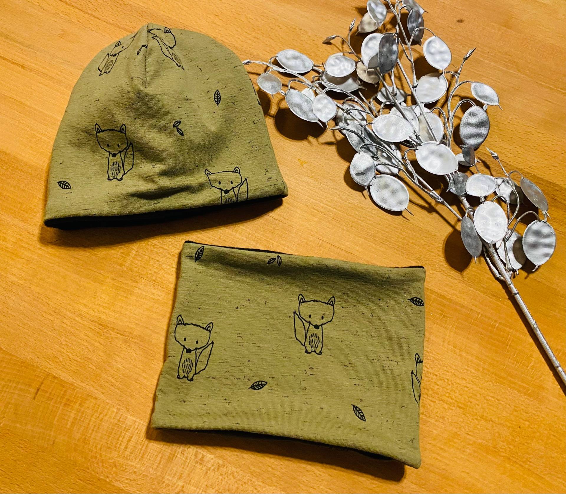 Beanie Mütze Loop Schal Set Fuchs Süß Grün Junge Baby Winter Fleece Beanie Mütze Loop Schal Set Fuchs Süß Grün Junge Baby Winter Fleece von MaryDukeDesign