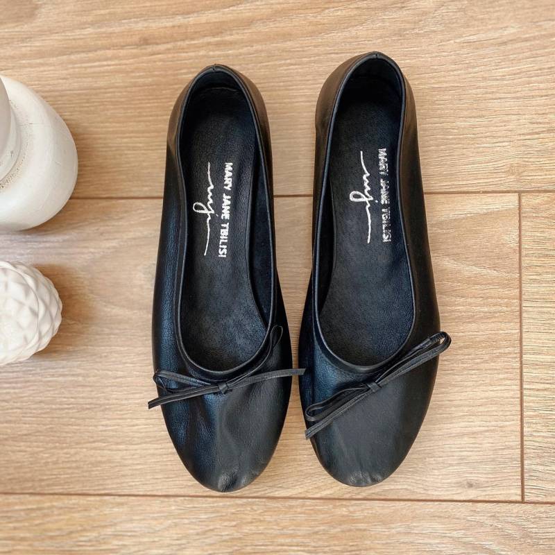 Schwarze Leder Ballerina Flache Schuhe - Damenschuhe Vintage Handgemachte Schwarze Lederschuhe Schwarze Leder Ballerina Flache Schuhe - Damenschuhe Vintage Handgemachte Schwarze Lederschuhe von MaryJaneTbilisi