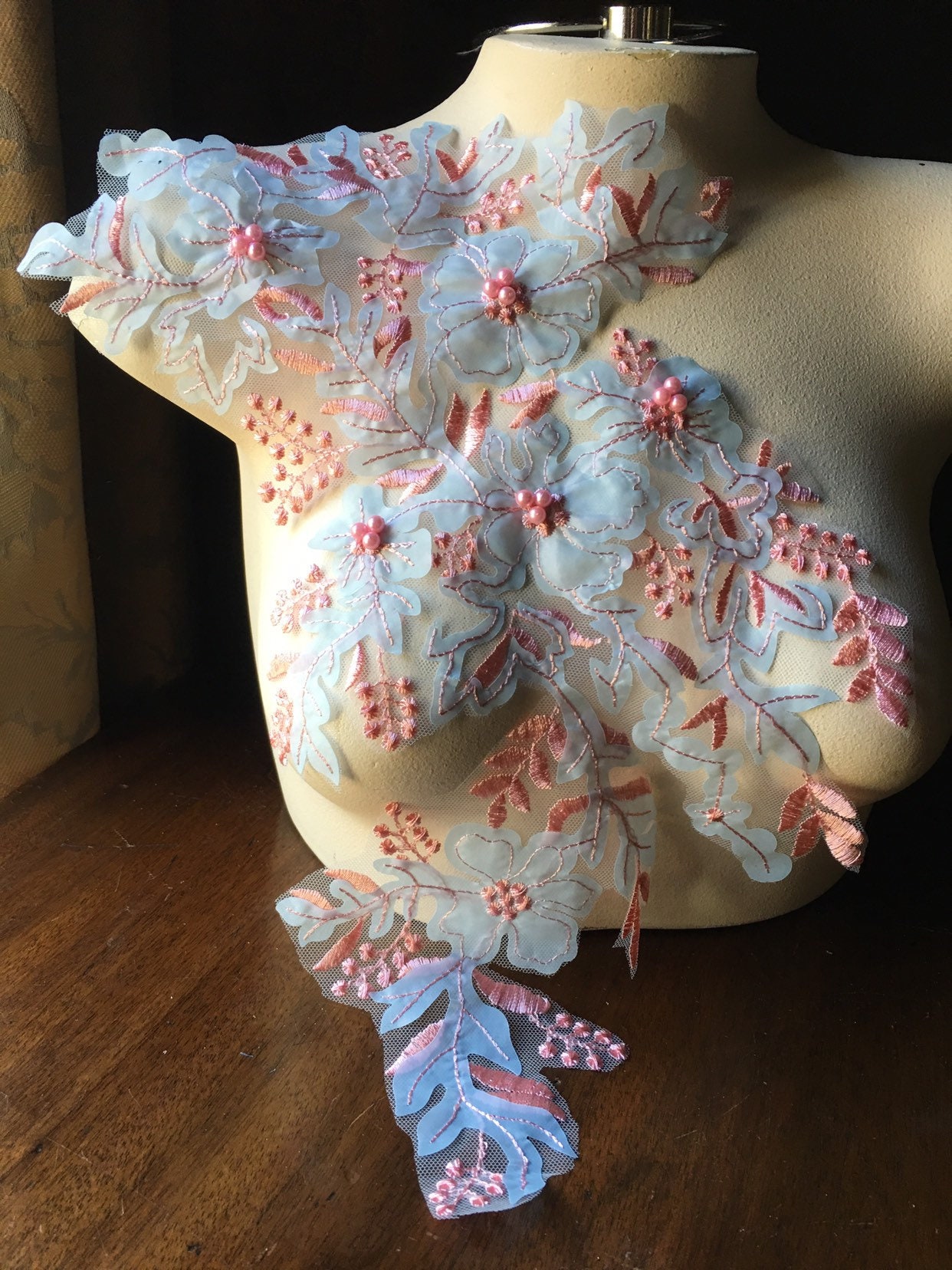 Ice Blue & Peach Perlen Applikation #3 Spitze Für Lyrical Dance, Braut, Stirnband, Schärpe, Kostüm, F34-3 von MaryNotMartha