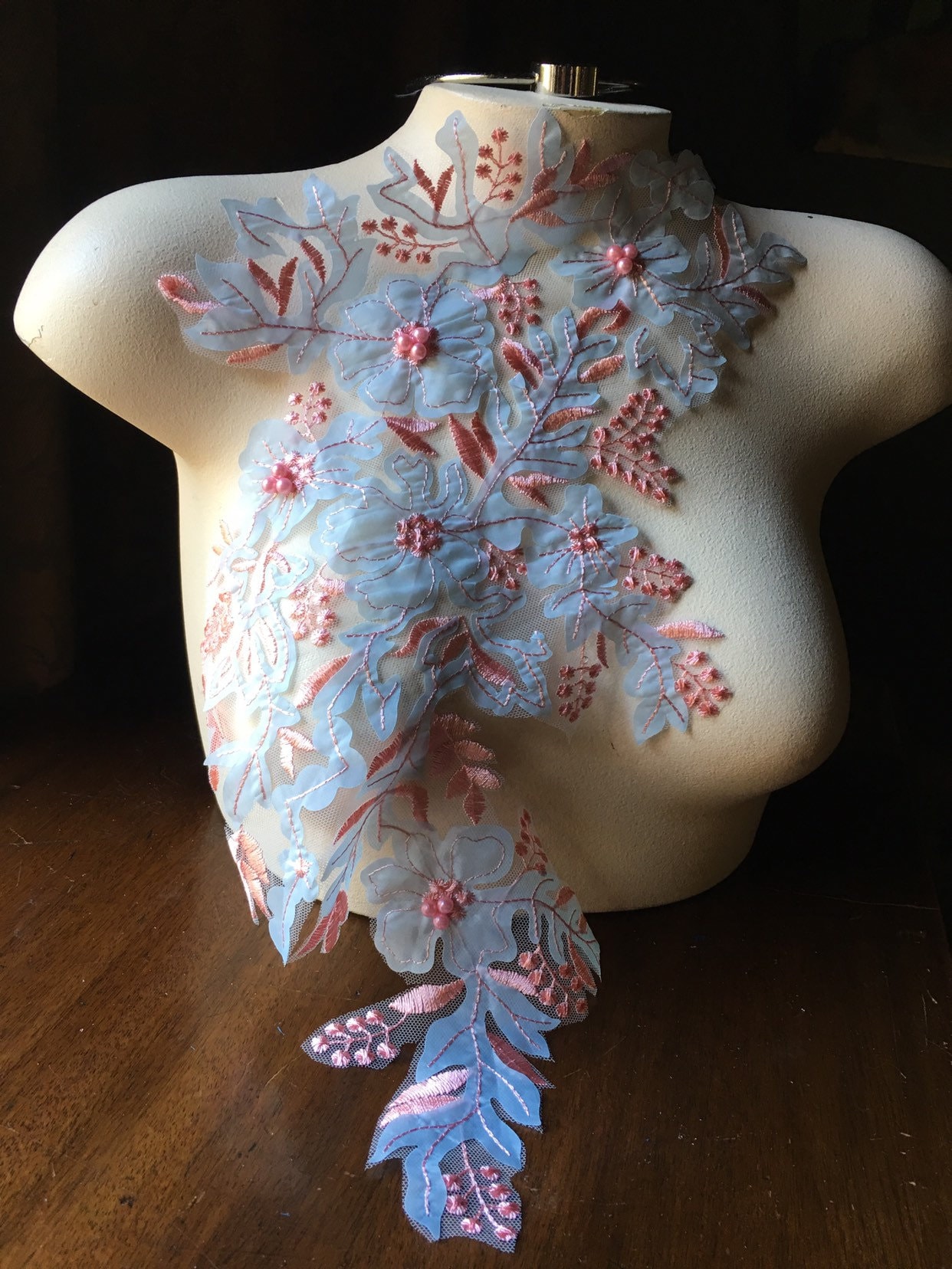 Ice Blue & Peach Perlen Applikation #4 Spitze Für Lyrical Dance, Brautschmuck, Stirnbänder, Nierenwärmer, Kostüme F34-4 von MaryNotMartha