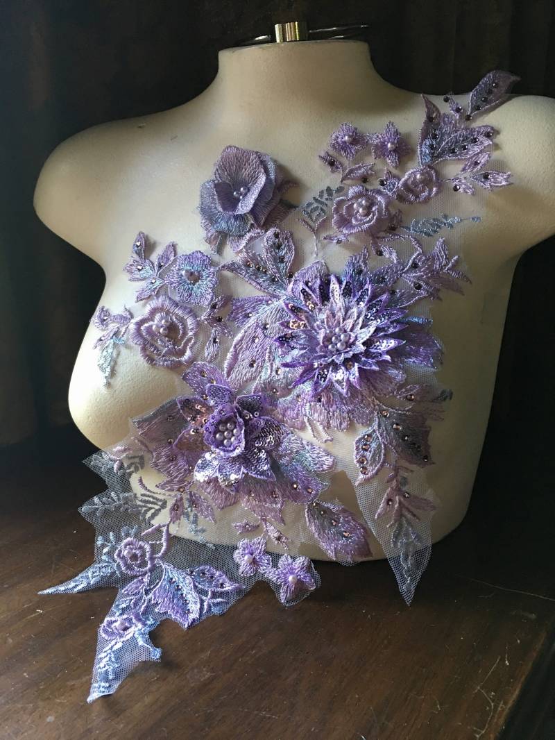 Neue Flieder 3D Applikation # 2, Perlenbesetzt Für Grad, Lyrical Dance, Ballett, Couture Kleider F33-2 von MaryNotMartha