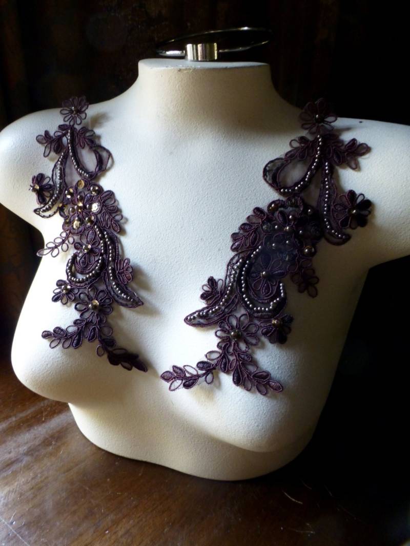 Perlen-Spitzenapplikationen Schokoladen-Pflaumen-Blumenverzierungen Pr 114 Cp von MaryNotMartha