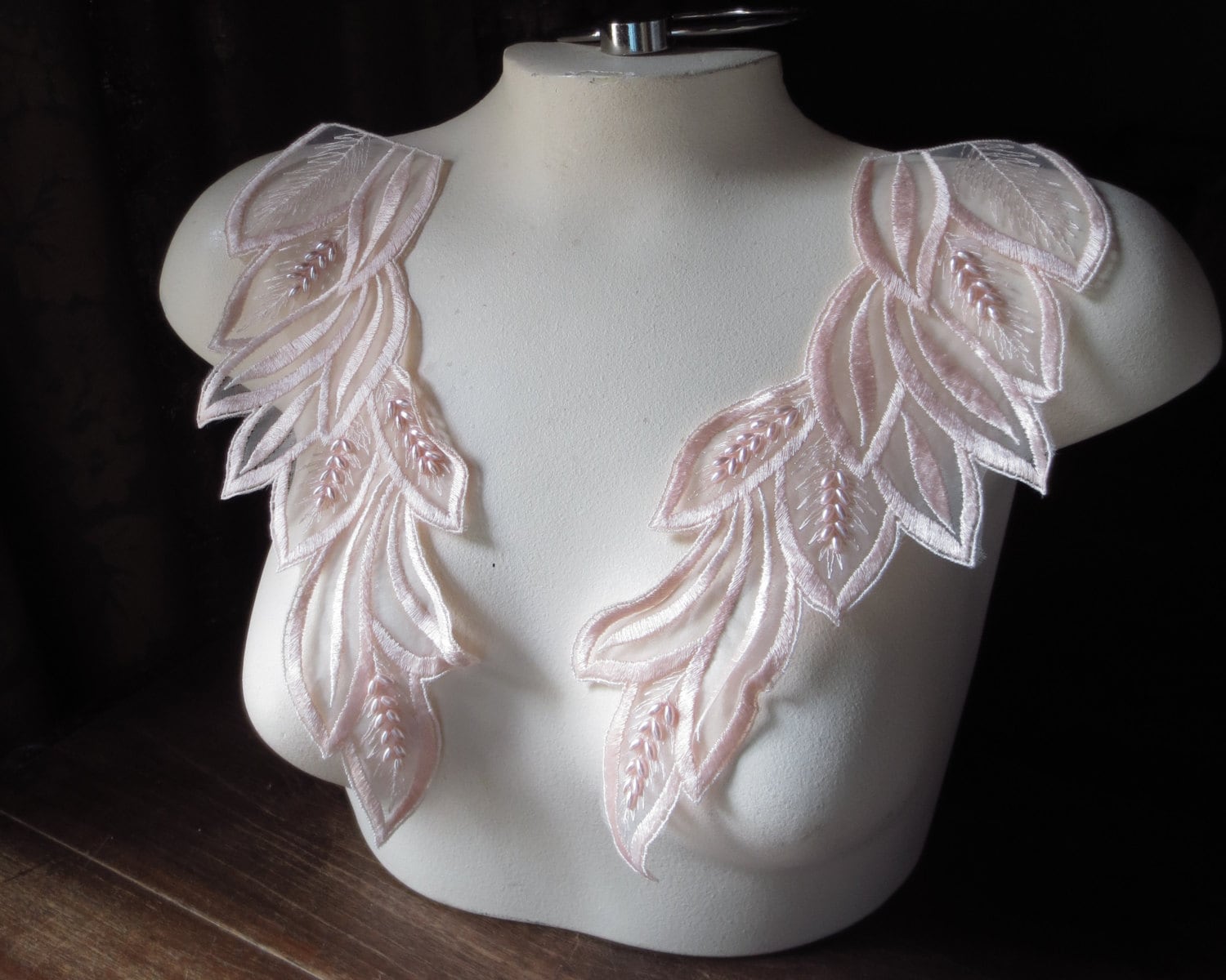 Pfirsich Blush Perlen Spitze Applikation Paar Braut, Tanz Verschönerung Pr 151 Pfirsich Blush Perlen Spitze Applikation Paar Braut, Tanz Verschönerung Pr 151 von MaryNotMartha