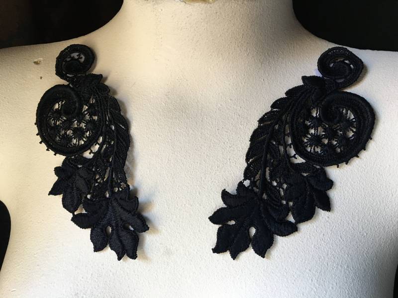 Schwarzes Venise-Spitzen-Applikation-Paar Viskose-Applikationen Pr 11 Schwarzes Venise-Spitzen-Applikation-Paar Viskose-Applikationen Pr 11 von MaryNotMartha