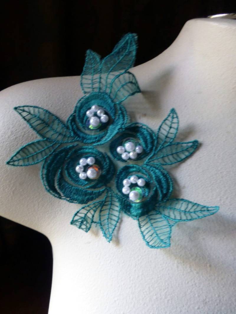 Teal Perlen Spitze Blumen Applikation in Organza Ca 615 Tl von MaryNotMartha