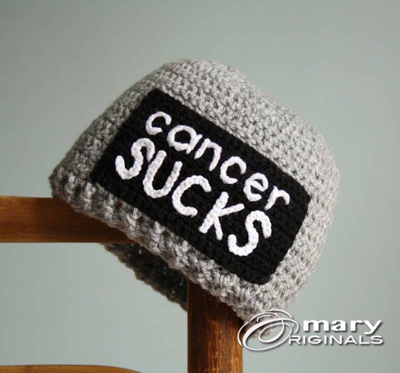 Cancer Sucks Hat, Krebsbewusstsein, Häkelmütze, Chemomütze, Krebsmütze, Herrenbekleidung, Damenbekleidung, Accessoires, Brustkrebs von MaryOriginals