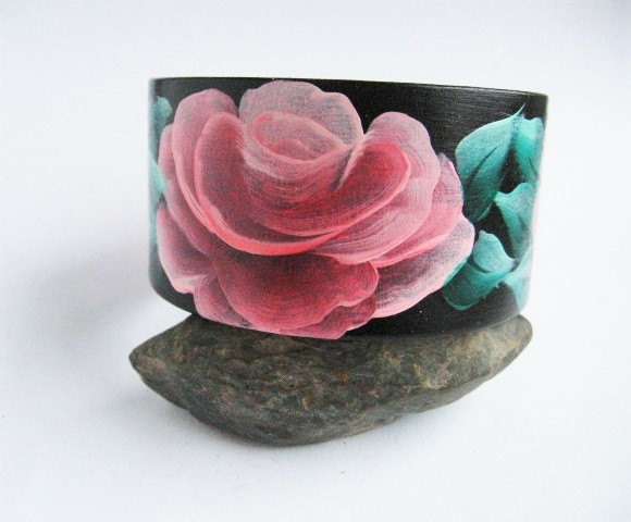 Handbemalt Holz Armband Blumen Schöne Schwarz-Grünen Und Roten Tonerkartuschen Handbemalt Holz Armband Blumen Schöne Schwarz-Grünen Und Roten Tonerkartuschen von MaryankaShop