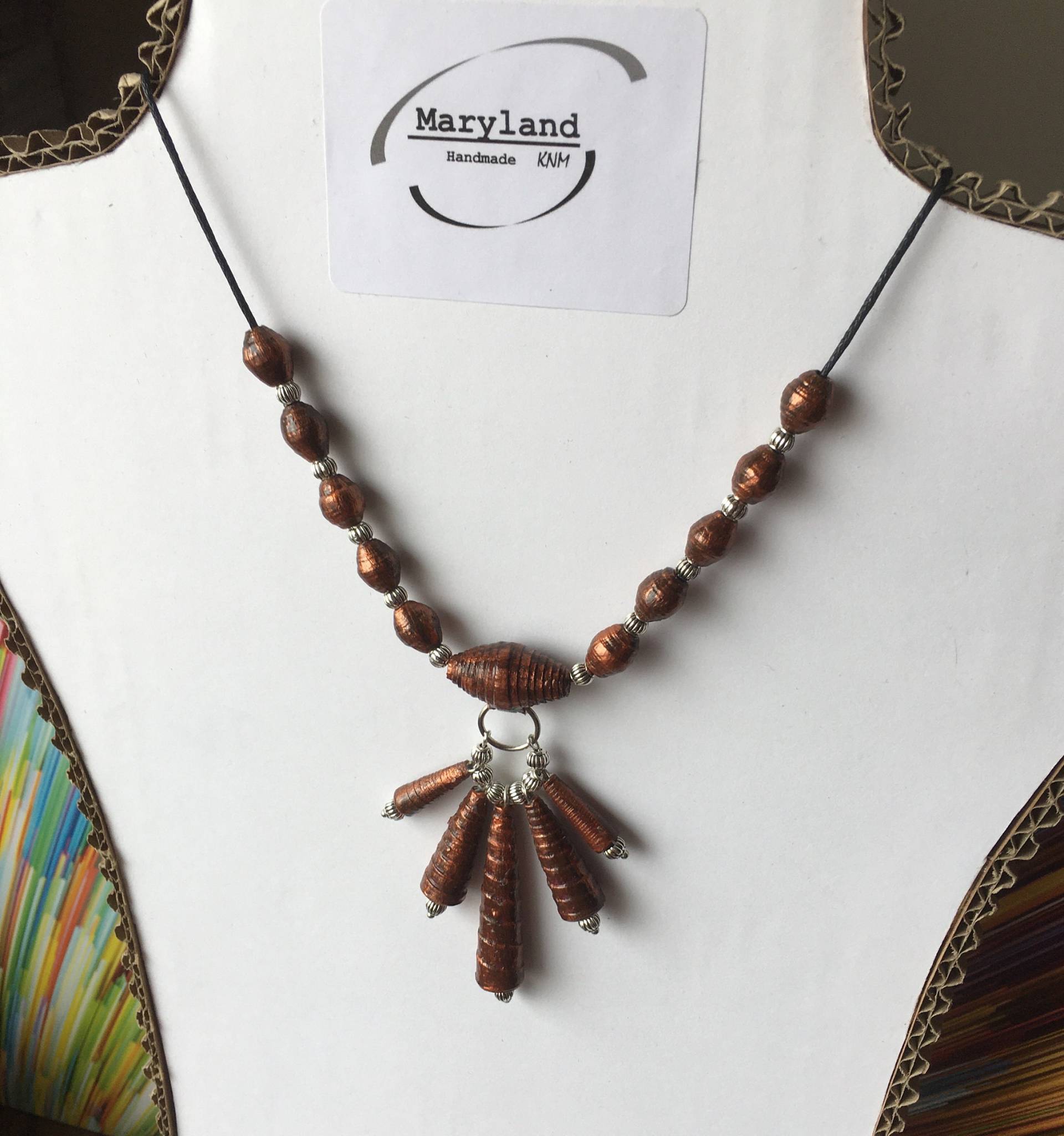 Einzigartige Halskette Und Ohrringe, Handgemachte Schmuck, Papier Perlen, Quilling, Eleganter Recyclingpapier Einzigartige Halskette Und Ohrringe, Handgemachte Schmuck, Papier Perlen, Quilling, Eleganter Recyclingpapier von MarylandKNM
