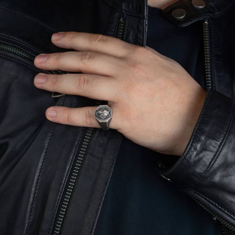 Handgemachter Sterling Silber Wolf Siegelring Gothic Biker Schmuck von MaryleboneSilver