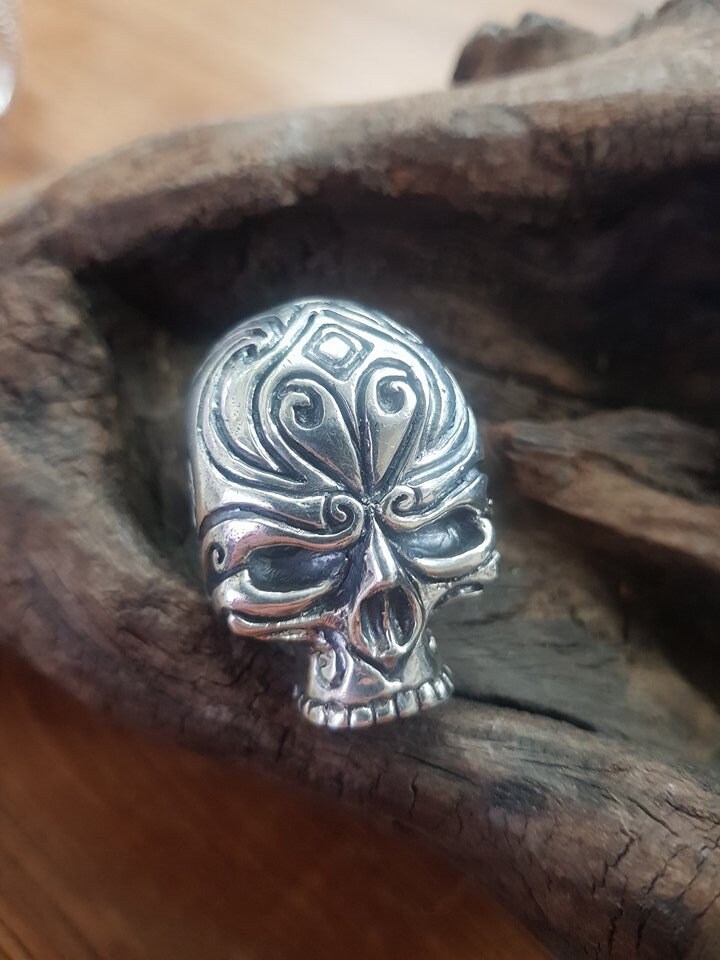 Totenkopfring von MasaiArt