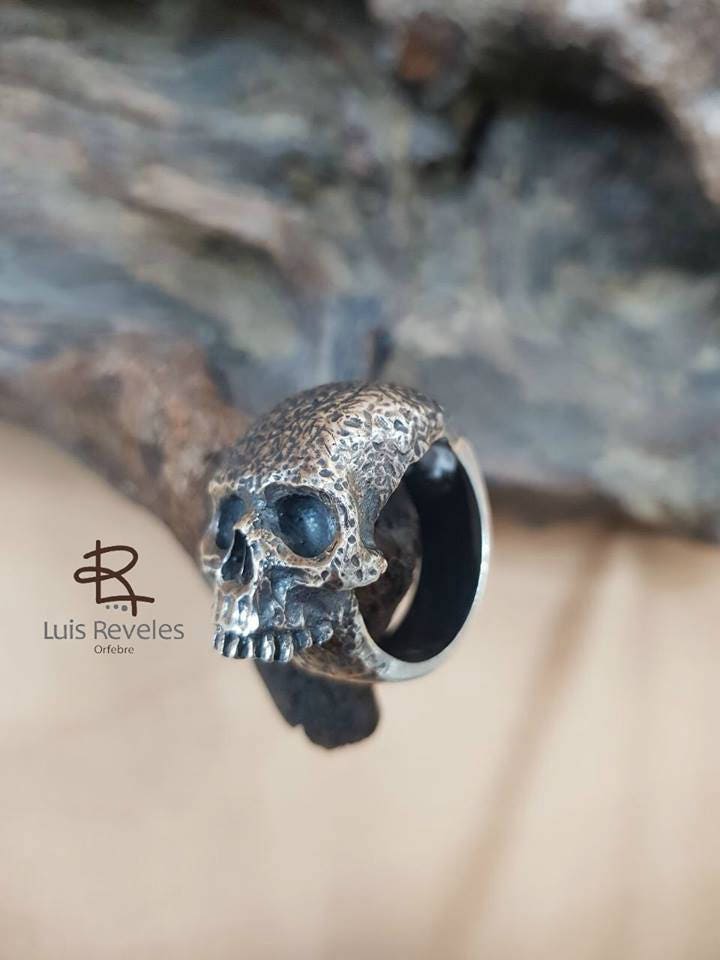 Totenkopfring von MasaiArt