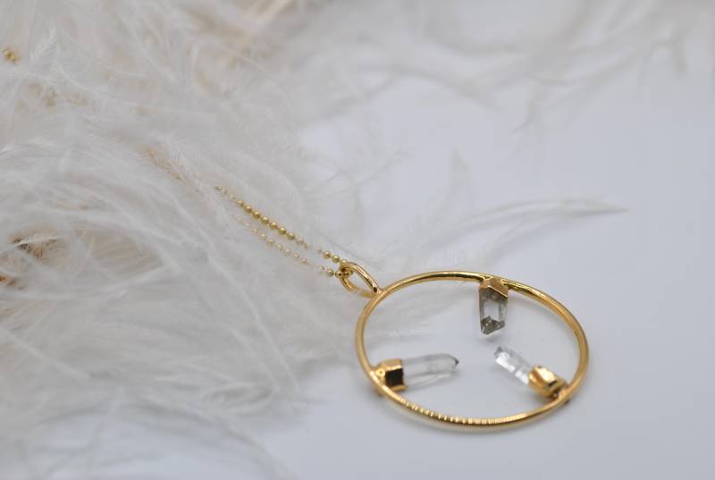 Kette Mit Bergkristall - Bergkristallkette Gold Vergoldete Rundem Anhänger Bergkristallanhänger Masbelleza Kette Mit Bergkristall - Bergkristallkette Gold Vergoldete Rundem Anhänger Bergkristallanhänger Masbelleza von Masbelleza
