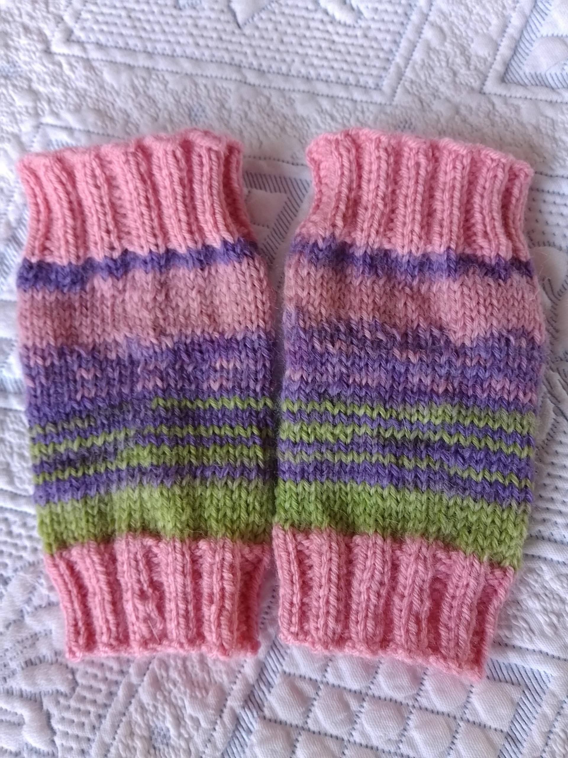Gestrickte Babystulpen, Pulswärmer Oder Beinstulpen 0-24Mon Gestrickte Babystulpen, Pulswärmer Oder Beinstulpen 0-24Mon von MaschenVonMargit