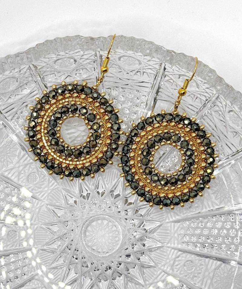 Handgemachte Ohrringe | Army-Grün Und Gold Miyuki-Perlen & Glasperlen Edelstahl-Ohrhaken Boho Chic Statement Schmuck von MaschenmitHerz