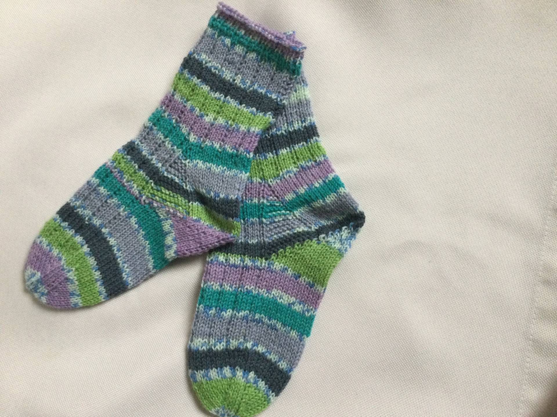 Handgestrickte Socken Gr. 28/29 von Maschenspielerei