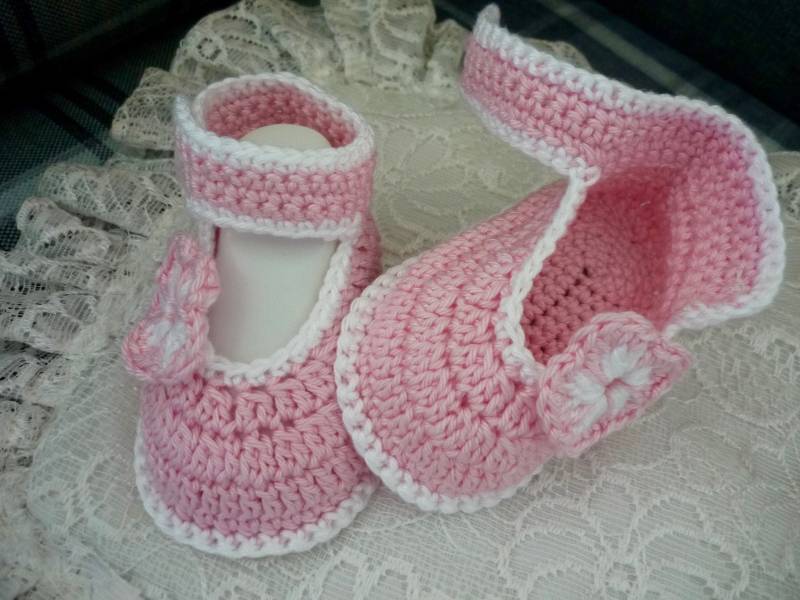 Gehäkelte Taufschuhe=Ca.10 cm, Babyschuhe, Häkelschuhe, Taufe, Taufkleidung, Häkelschuhe, Baby, Unisex-Babykleidung, Ballerinas, Polly von Maschentick