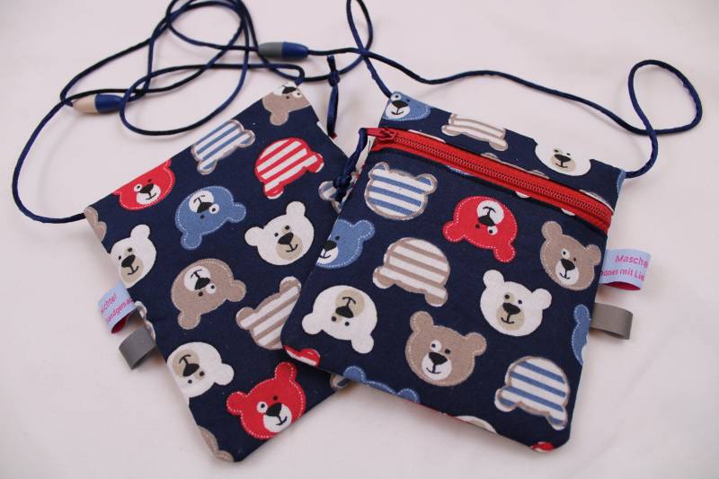 Kleiner Kinder-Brustbeutel "Teddybär" Mit Sicherheitsverschluss Und Reflektorfähnchen; Brusttasche, Geldbörse, Geldbeutel von Maschenwichtel