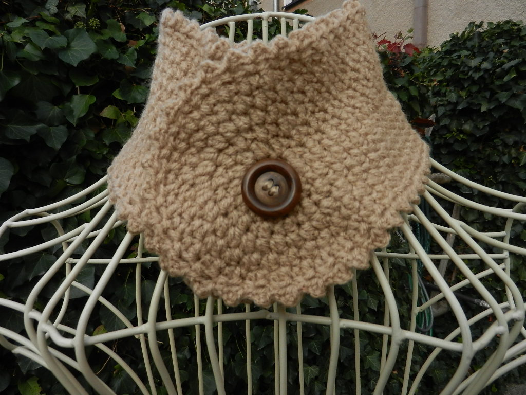 Gehäkelter Schalkragen 38-42 cm Halsumfang von Maschenzauberland