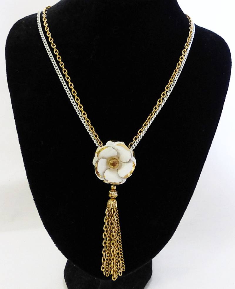 Halskette Jahrgang 1970 Gold Ton Doppelt Metallkette Stieg Anhänger Quaste von MashliDesign