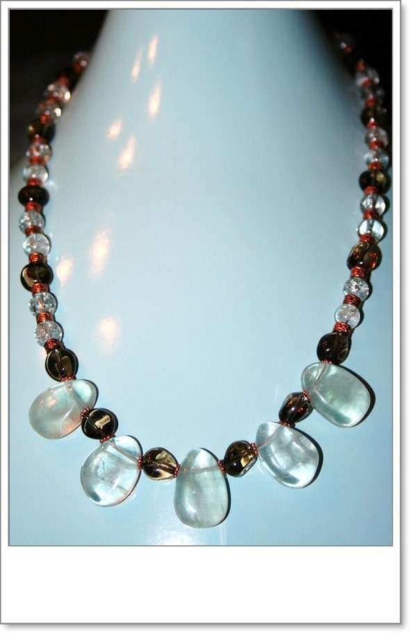 Handgemachte Halskette Mit Rauchquarz Und Aquamarin Perlen Kupfer Rund von MashliDesign