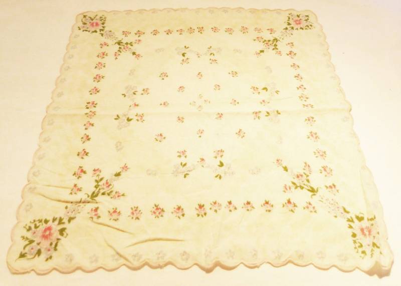 Hanki Blumendruck Baumwolle Vintage 50Er Jahre Taschentuch Blumen Auf Weißem Hintergrund Rosa Rand von MashliDesign