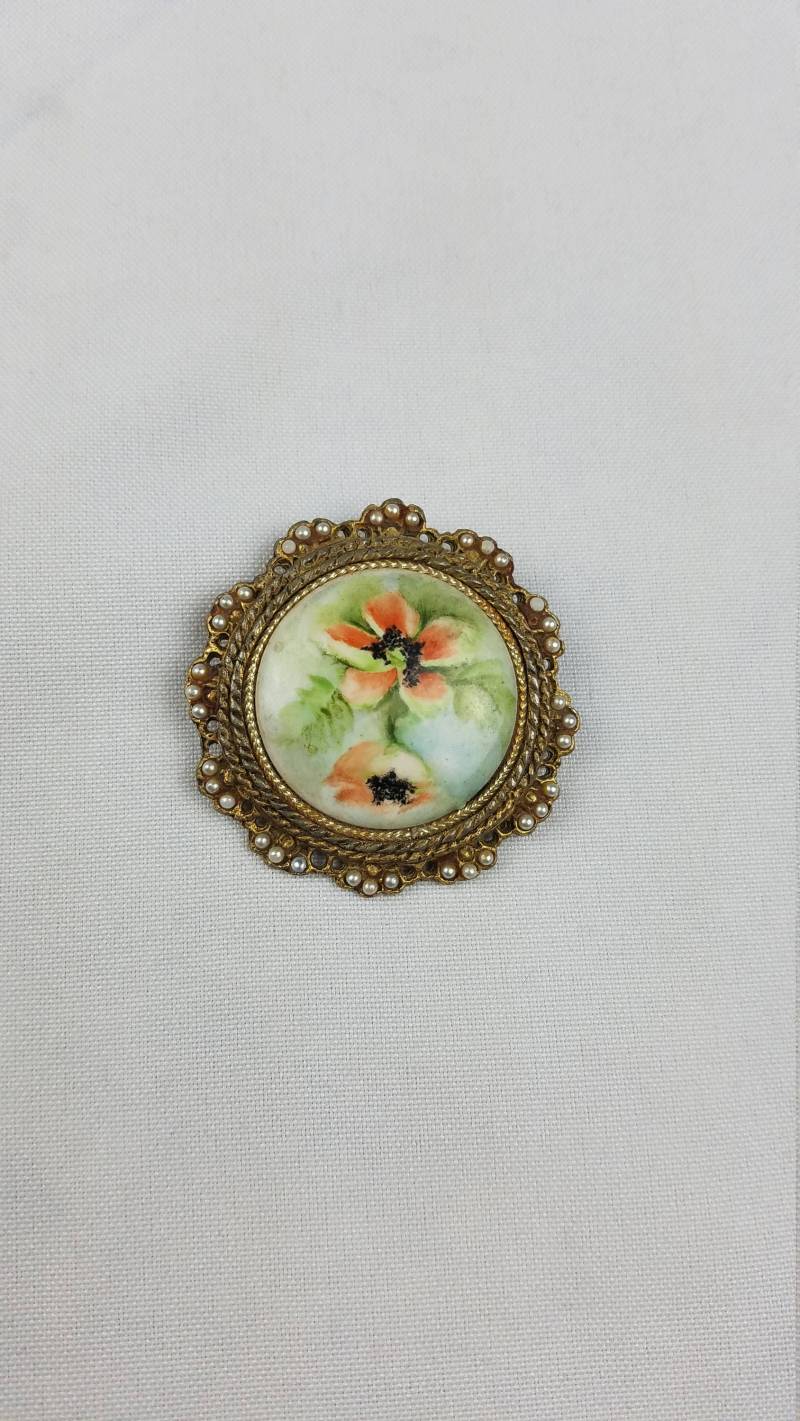 Jahrgang G. Harve Handbemalt Porzellan Brosche Blumen Rosen Keramik Perlen von MashliDesign