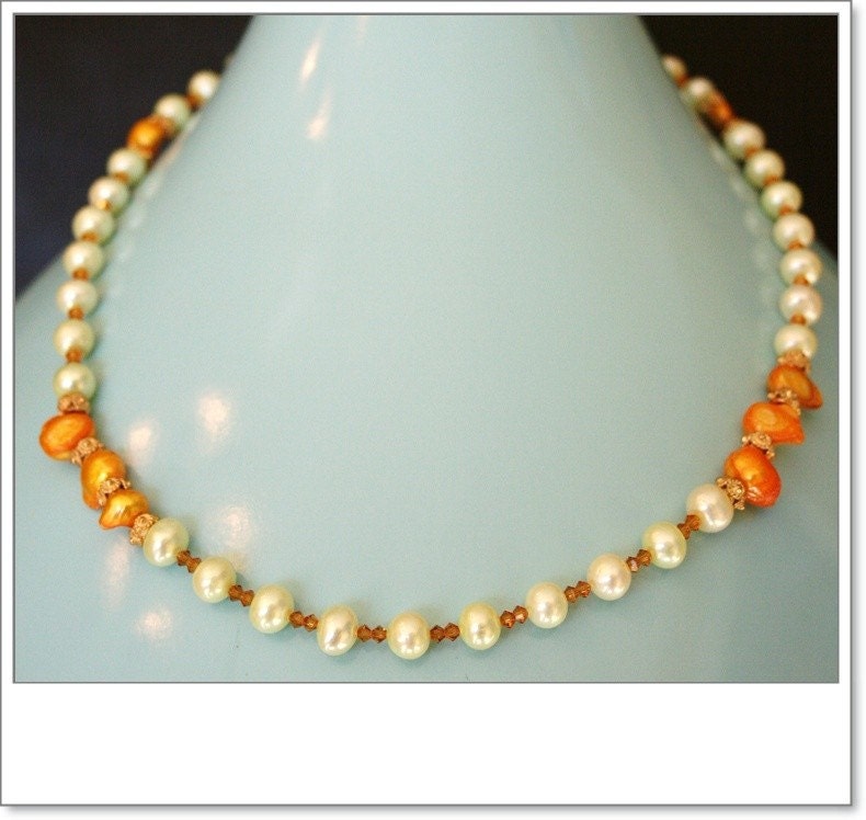 Süßwasserperlen Gelb Und Weiß Swarovski Kristall Halskette von MashliDesign