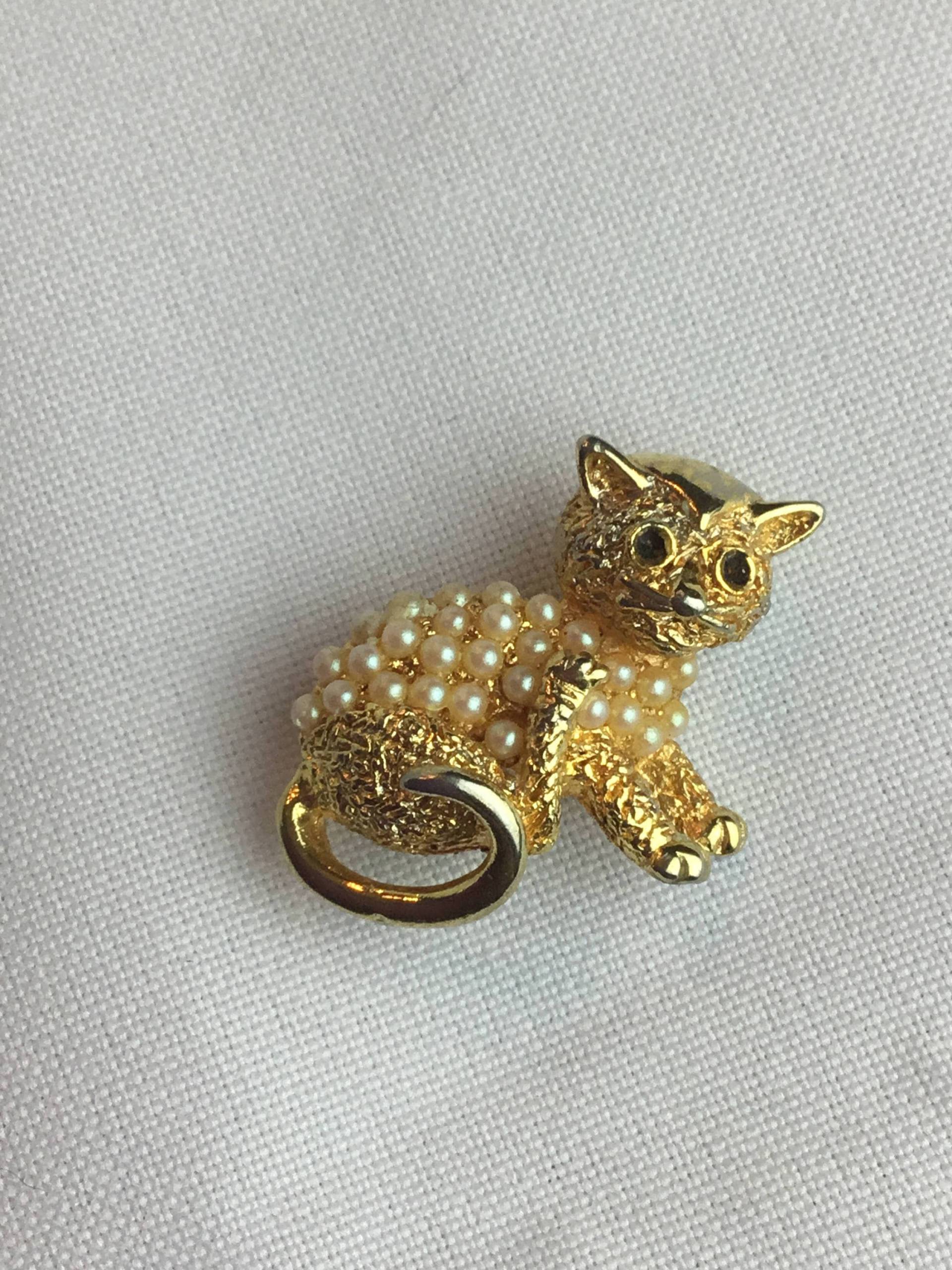 Vintage Gold-Ton Katze Faux Perle Brosche Vintage Gold-Ton Katze Faux Perle Brosche von MashliDesign