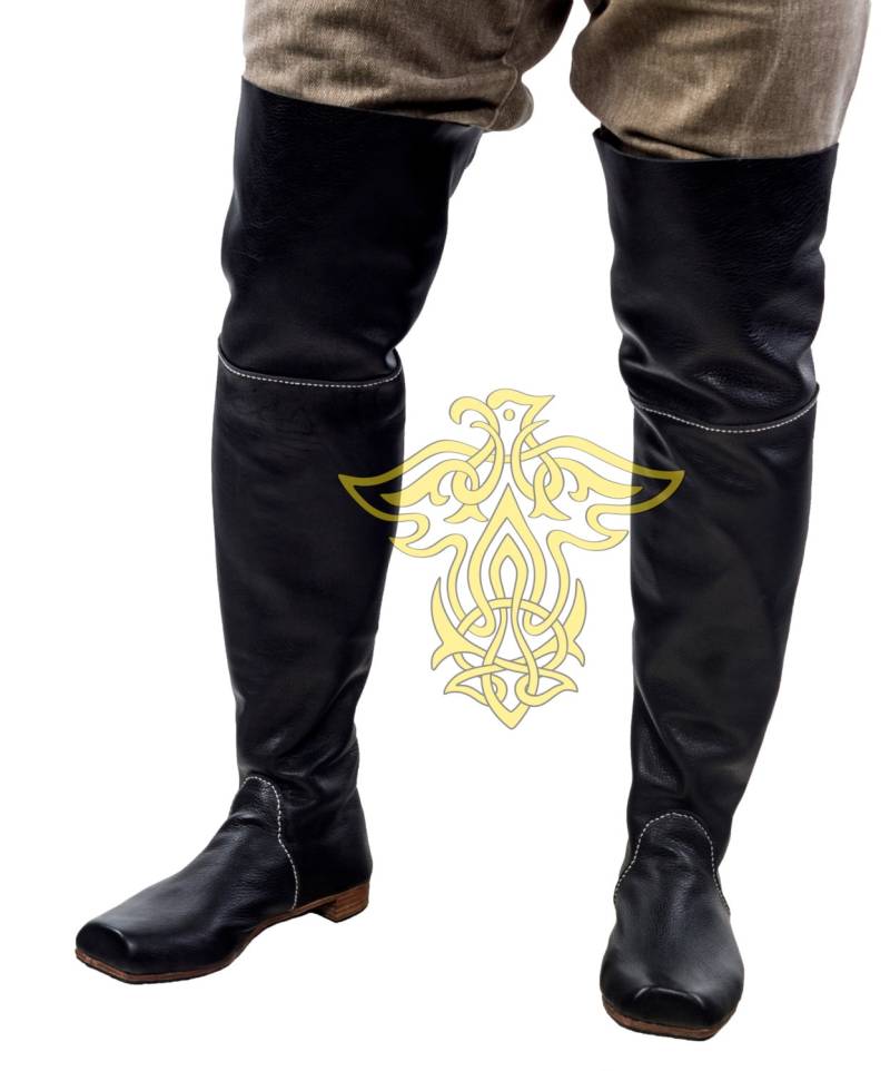 Handgefertigte Mittelalterliche Stiefelgamasche Mittelalterliches Larp-Kostüm Handgefertigte Mittelalterliche Stiefelgamasche Mittelalterliches Larp-Kostüm von Masterbogdan