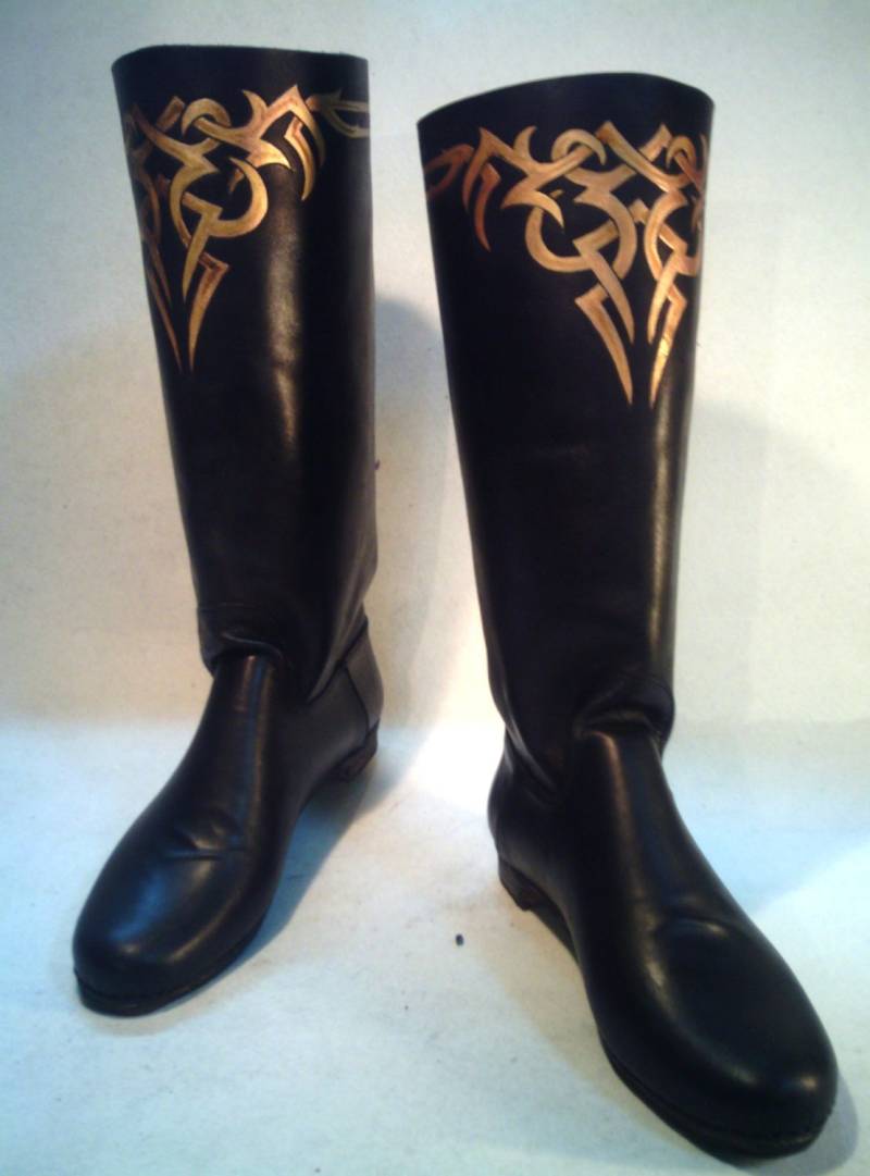Schwarze "Dracula" Boots; Cosplay; Larp Schwarze "Dracula" Boots; Cosplay; Larp von Masterbogdan