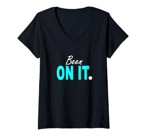 Damen Turquoise Been On It.Türkis-Grafik T-Shirt mit V-Ausschnitt von Match Turquoise Color Graphic Tee