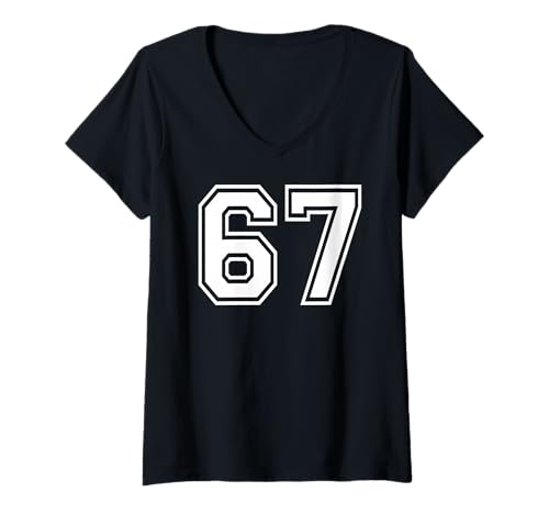Damen Sportgrafik mit der Nummer 67, Nummer siebenundsechzig, passende Mannschaftssportgrafik T-Shirt mit V-Ausschnitt von Matching Sports Numbers Birthday Gifts