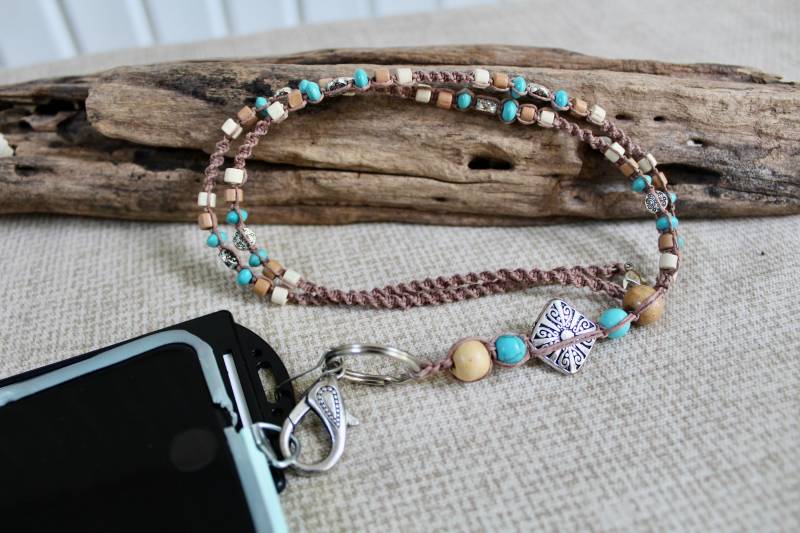 Makramee Id/Phone Lanyard Hanf, Türkis & Silber Boho Perlen Ausweishalter von MatchingTreeDesigns