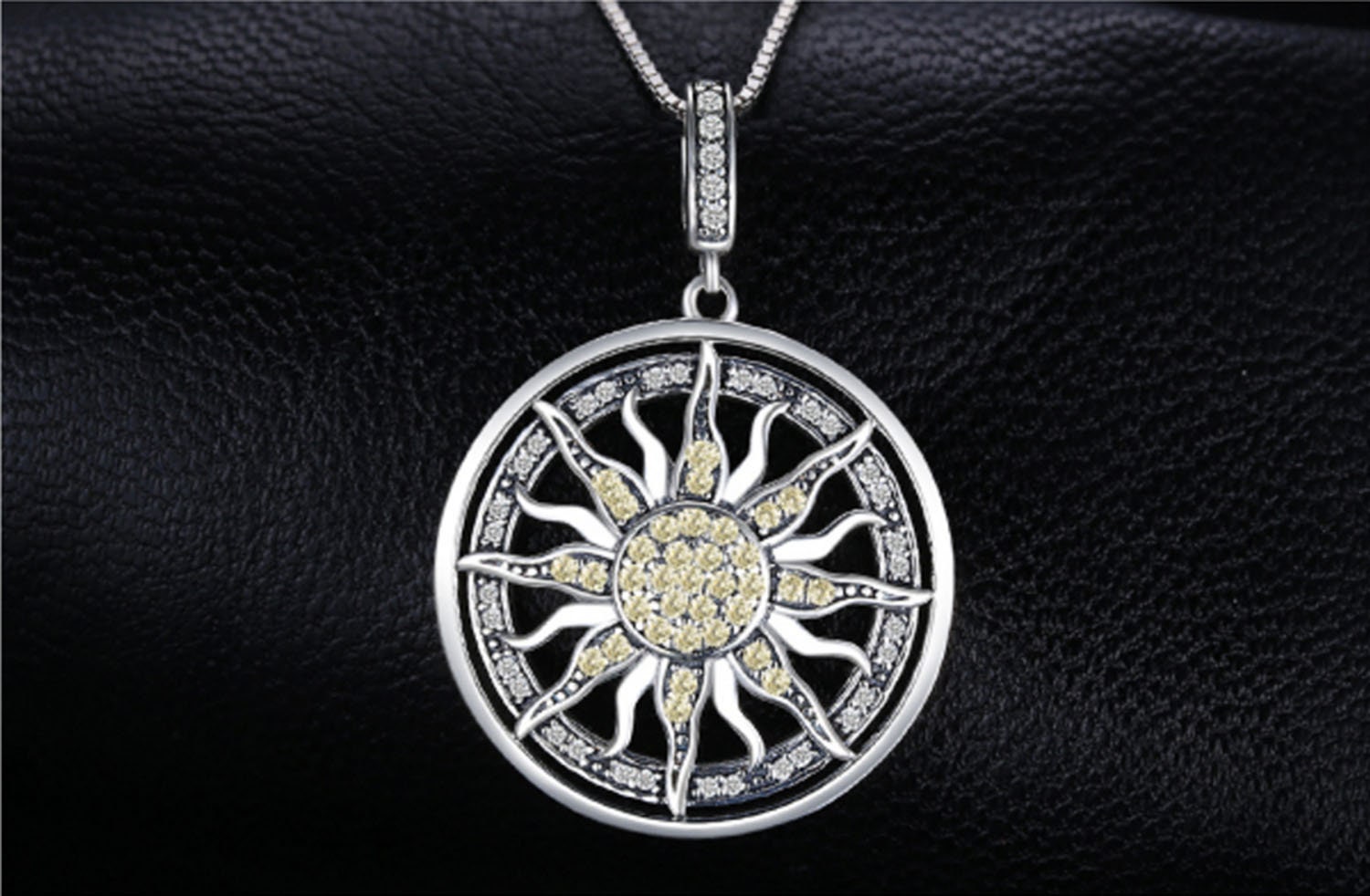 925 Sterling Silber Gelb Und Weiß Zirkonia Celestial Sun Anhänger Charm Fit Armbänder Für Frauen Als Geschenke 925 Sterling Silber Gelb Und Weiß Zirkonia Celestial Sun Anhänger Charm Fit Armbänder Für Frauen Als Geschenke von MaterialsByOnlygirl