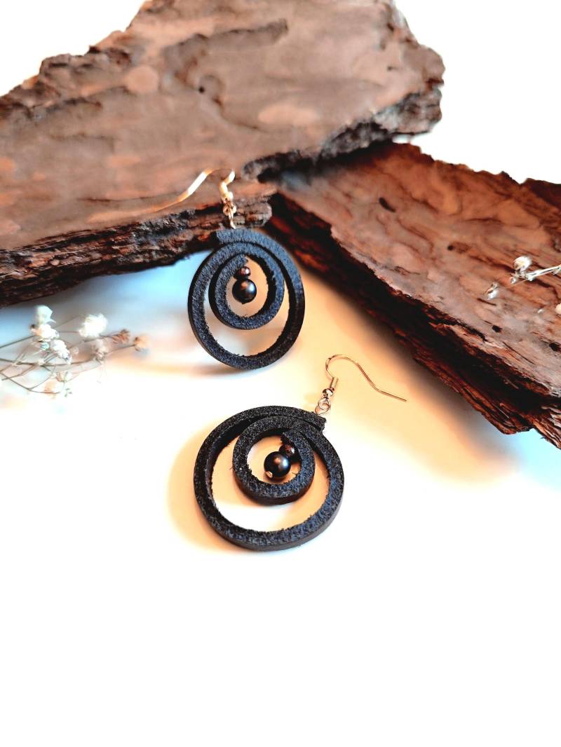 Boho Leder Ohrringe Mit Türkis Edelstein Für Damen | Creolen Stein Als Weihnachtsgeschenk Sie von MatherlandCrafts