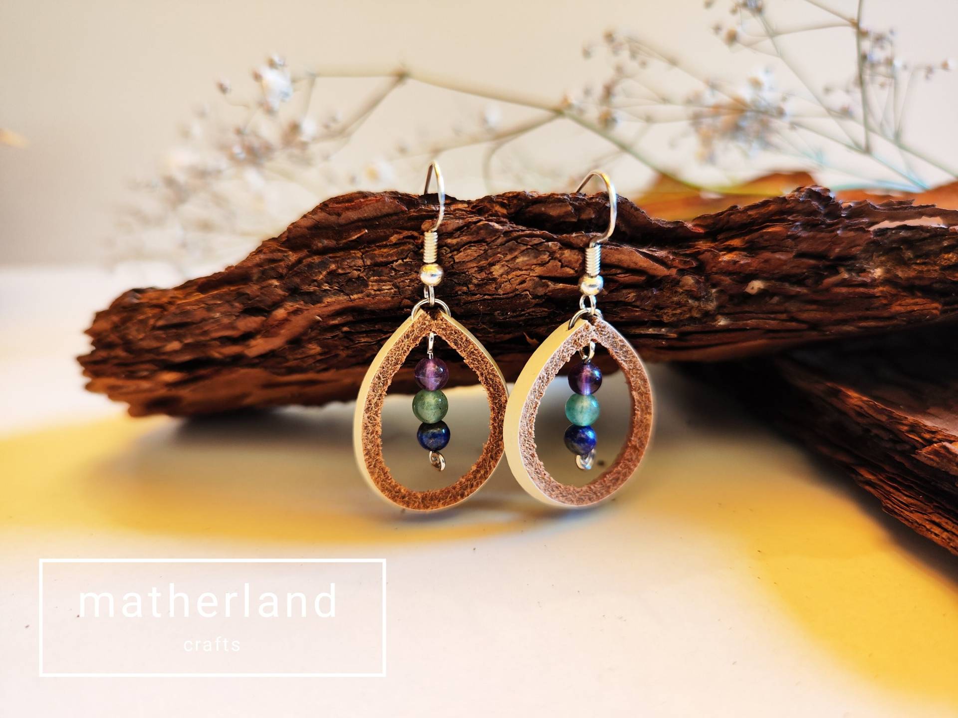 Boho Leder Ohrringe Mit Türkis Edelstein Für Damen | Creolen Stein Als Weihnachtsgeschenk Sie von MatherlandCrafts