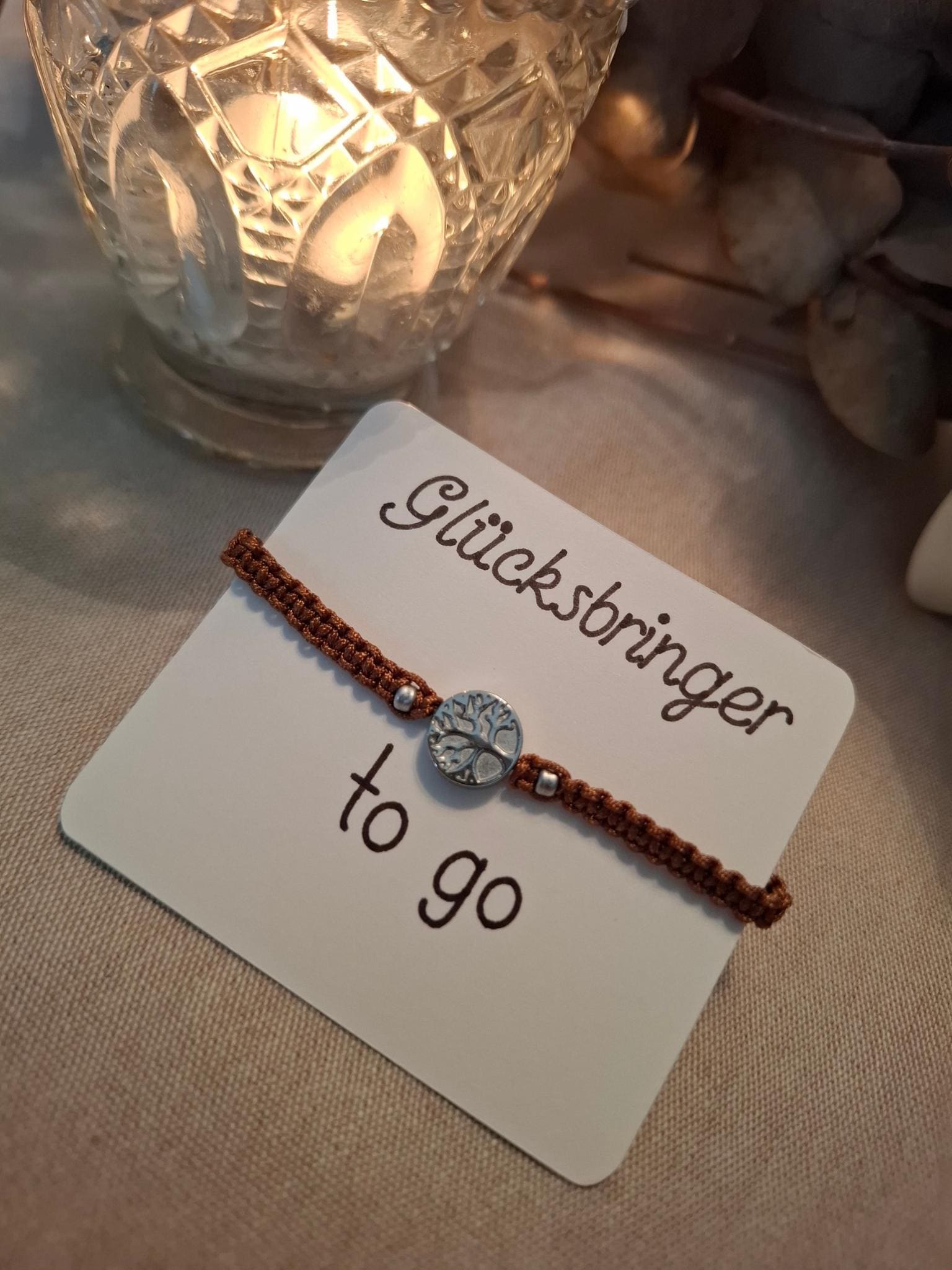 Armband, Glücksbringer To Go, Geschenk, Makramee, Mitbringsel von Matihandgemacht