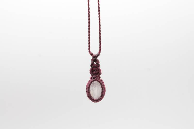Rosenquarz Makramee Halskette - Lila von MatizarArt