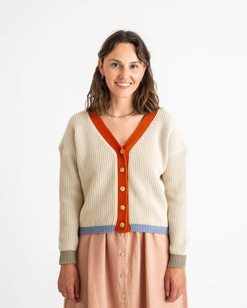 Matona Farbenfrohe Strickjacke für Frauen aus Bio-Baumwolle / Color Block Cardigan von Matona