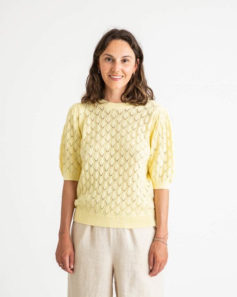Matona Gestrickte kurzärmelige Bluse für Frauen aus Bio-Baumwolle / Knit Blouse von Matona