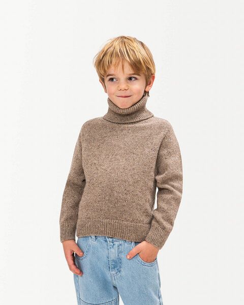 Matona Klassischer Rollkragenpullover für Kinder aus recycelter Wolle / Turtleneck Sweater von Matona