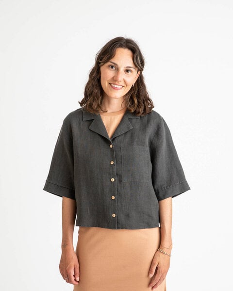 Matona Kurzärmelige Hemdbluse für Frauen aus Leinen / Collared Blouse von Matona