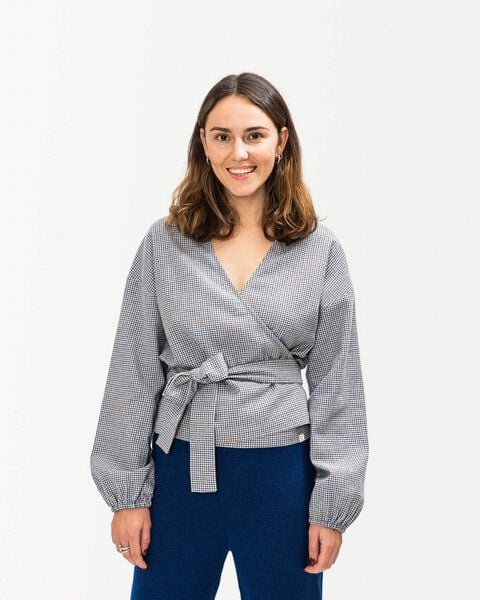 Matona Wickelbluse für Frauen aus weichem Flannel und in trendigem Karomuster / Flannel Wrap Blouse von Matona