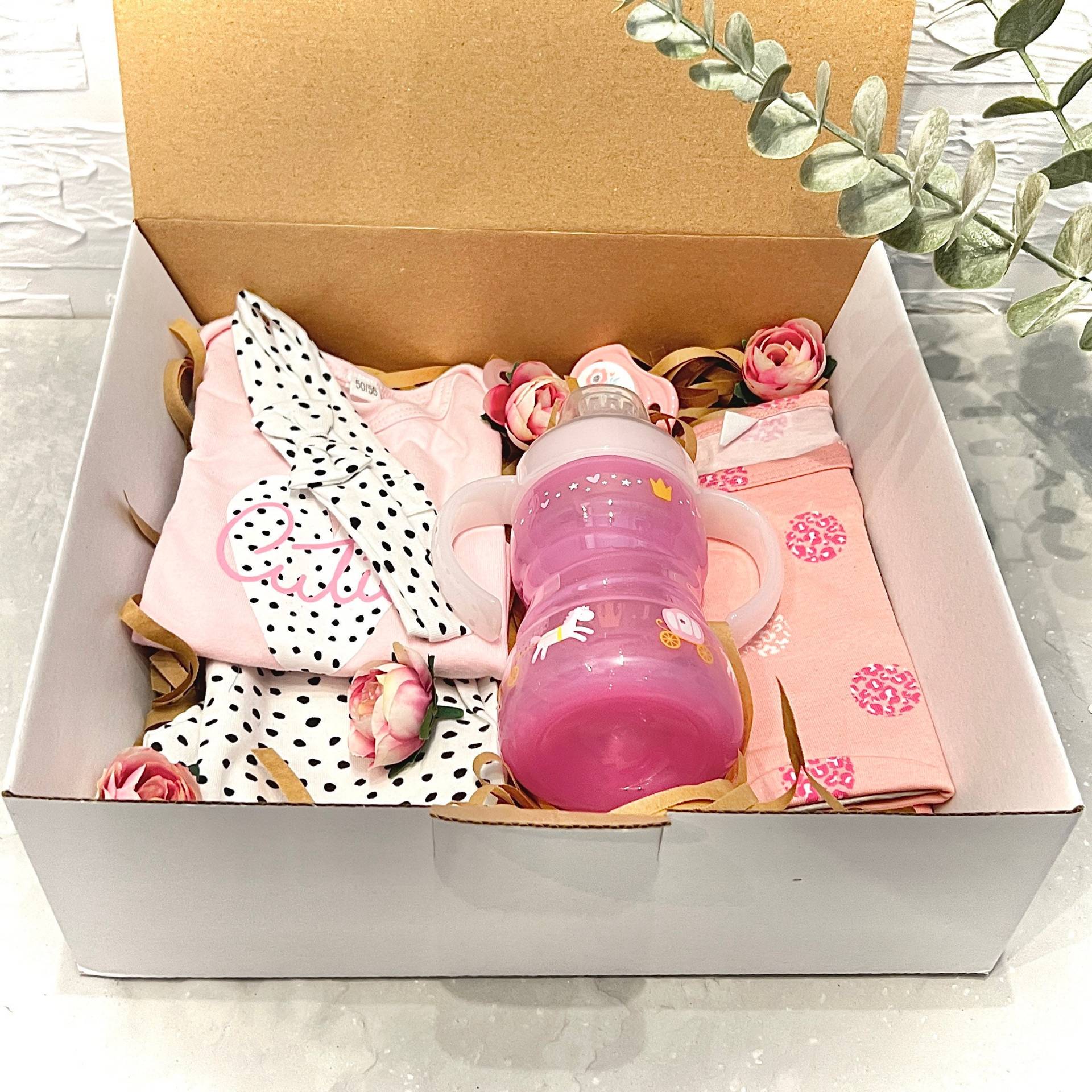 Geschenkbox, Geschenk Baby, Mädchen, Geburt Geschenkbox, Geschenk Baby, Mädchen, Geburt von Matremonio