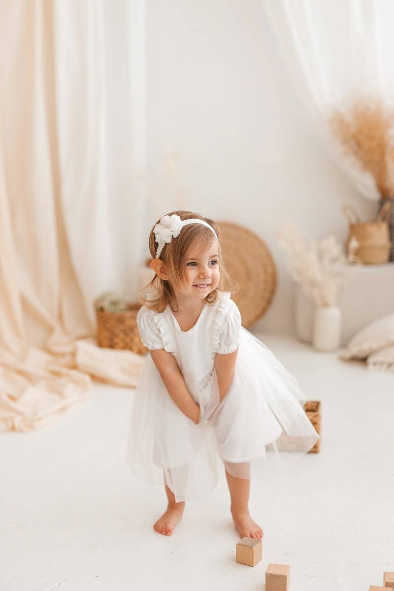 Leinenkleid Für Baby Mädchen, Taufkleid, Blumenmädchen Boho Kleid, Weißes Mädchen Segen Outfit, Kleid Kleinkinder, Widmungskleid von MatrinnaBoutique