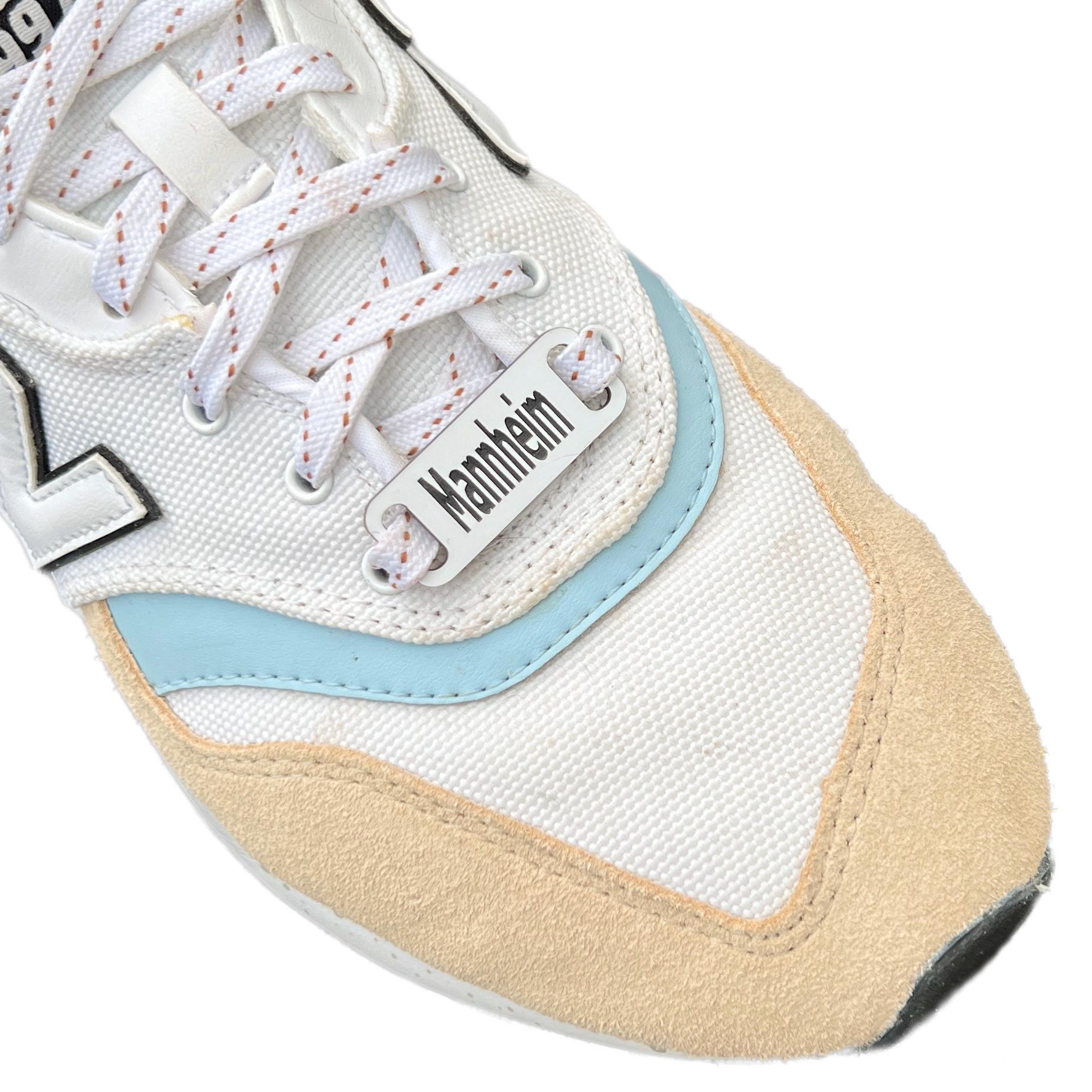 Schnürsenkel Tags, Schuh Tags Mit Ihrem Wunschtext Schnürsenkel Tags, Schuh Tags Mit Ihrem Wunschtext von MattesSaar