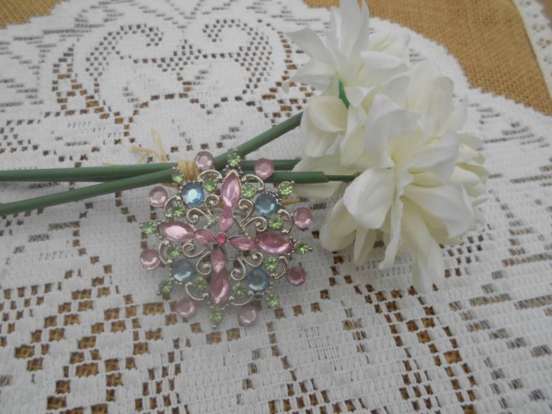 Große Vintage Brosche Bunte Glas Steine Modeschmuck Mandala Stern 80Er/90Er Jahre Große Vintage Große Vintage Brosche Bunte Glas Steine Modeschmuck Mandala Stern 80Er/90Er Jahre Große Vintage von MattieStone
