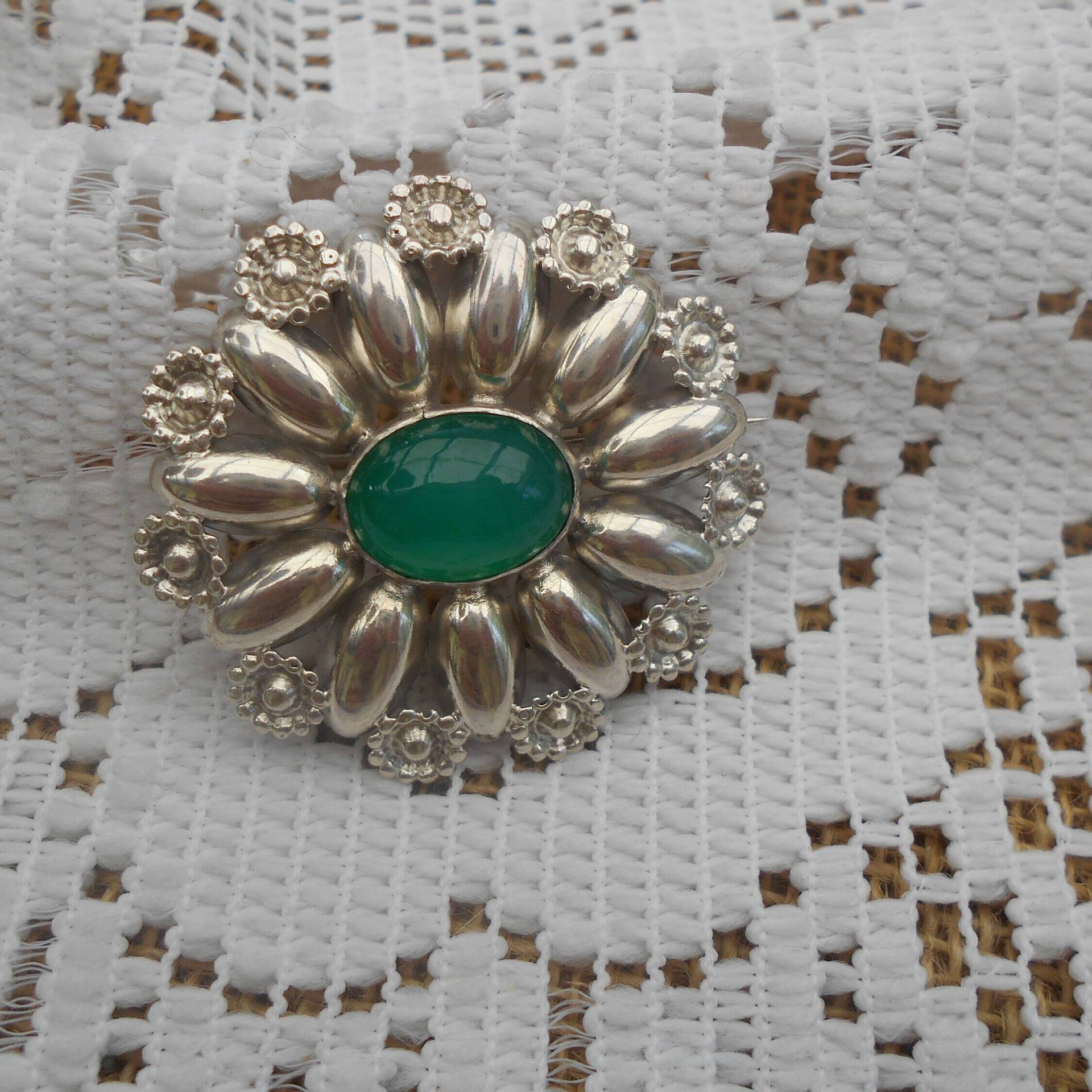 Vintage Brosche Gebrüder Bjorklund Denmark 925Ersterling Silber Mit Achat 60Er Jahre, Danish Design "Blume" Vintage Brosche Gebrüder Bjorklund Denmark 925Ersterling Silber Mit Achat 60Er Jahre, Danish Design "Blume" von MattieStone
