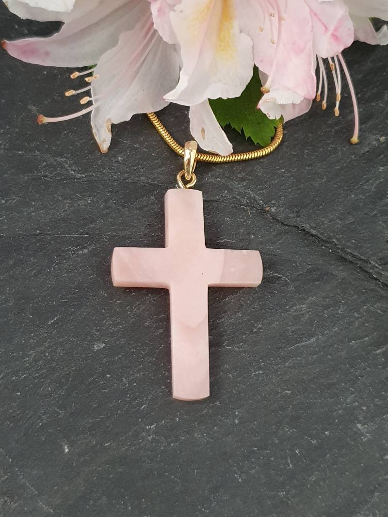 Pink Opal Kreuz-Anhänger Zeichen Des Glaubens - Glücksbringer Talisman Zartes Rosè Ist Die Lieblingsfarbe Vieler Frauen von MauritzUnikatSchmuck
