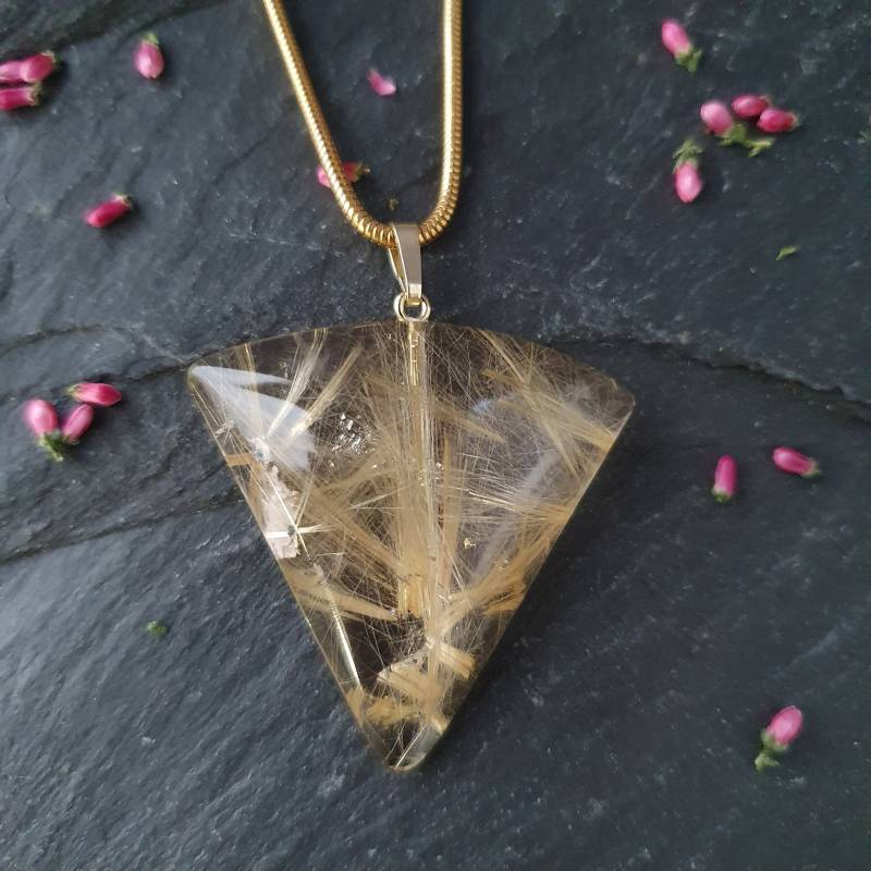 Rutilquarz Gg-Anhänger Eleganter Edelsteinanhänger Mit Liebe in Handarbeit Geschliffen. Einzigartiger Edelsteinschmuck Für Frauen von MauritzUnikatSchmuck